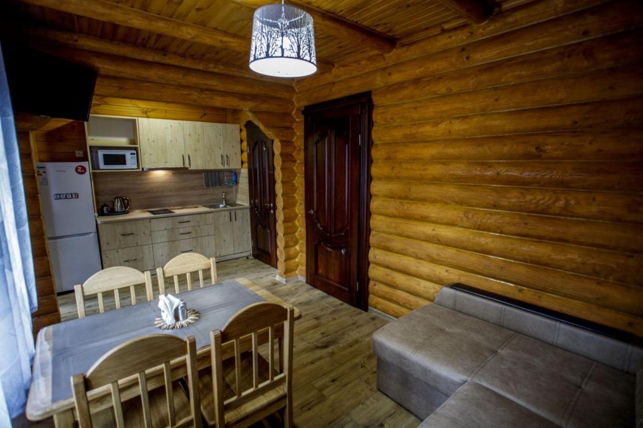 Babintsy Комплекс Відпочинку Goldfіsh Сlub旅馆 外观 照片